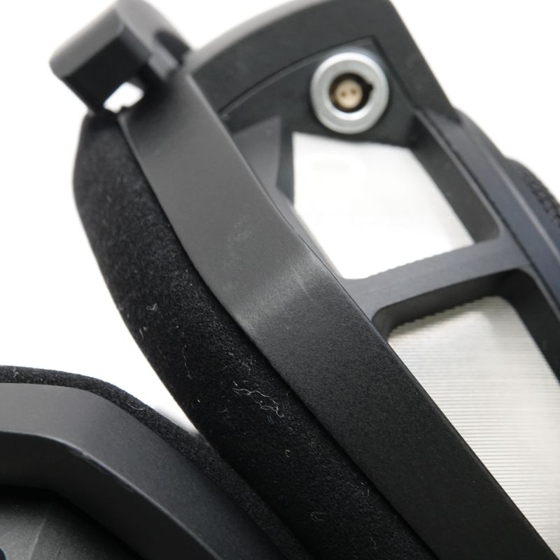 HD 800 S
