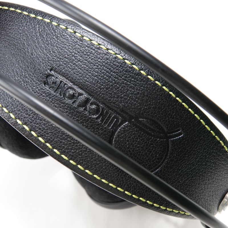 Q701 BLK