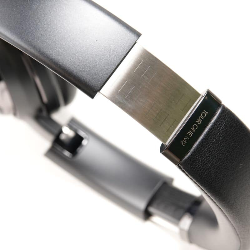 TOUR ONE M2 BLACK [JBLTOURONEM2BLK]