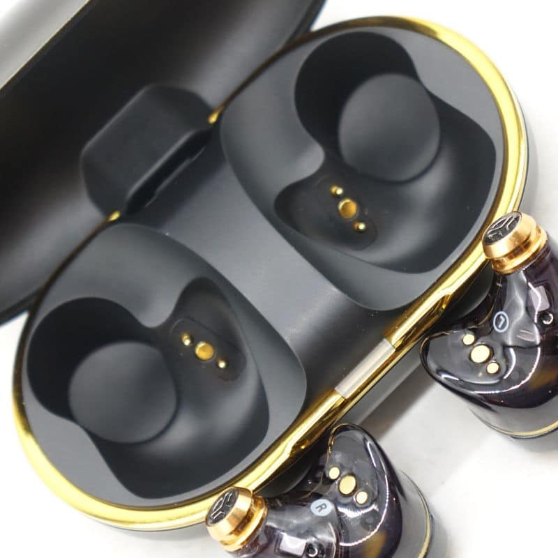 AVIOT TE-ZX1-PNK ピエール中野コラボモデル 中古 240001209064｜中古