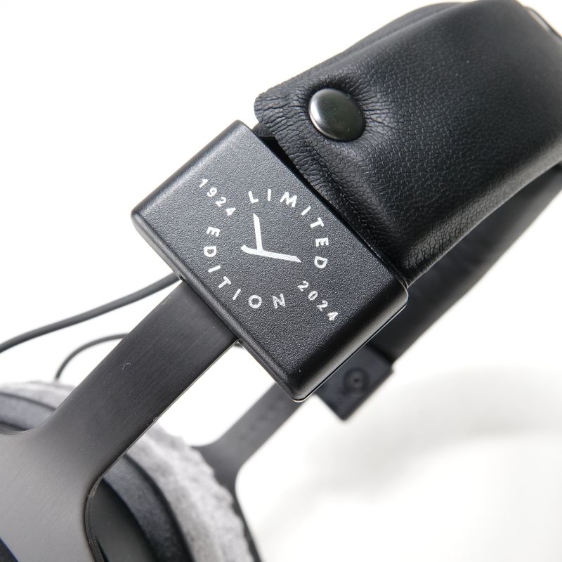 1000381 [DT 770 PRO X Limited Edition]