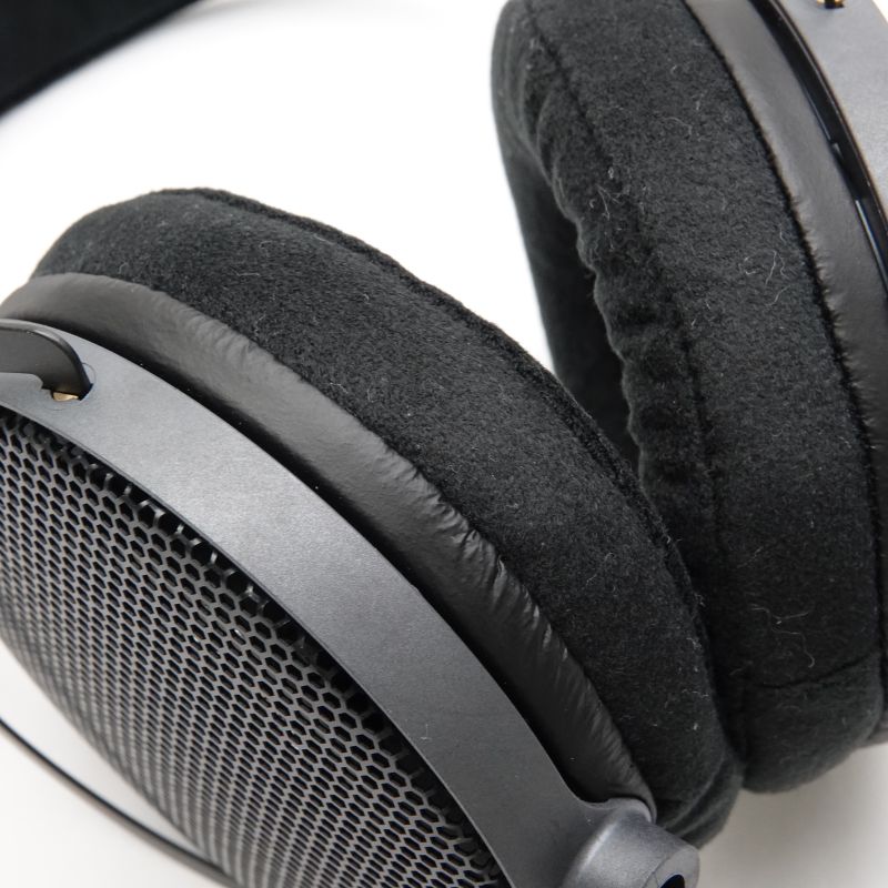 ATH-R70xa