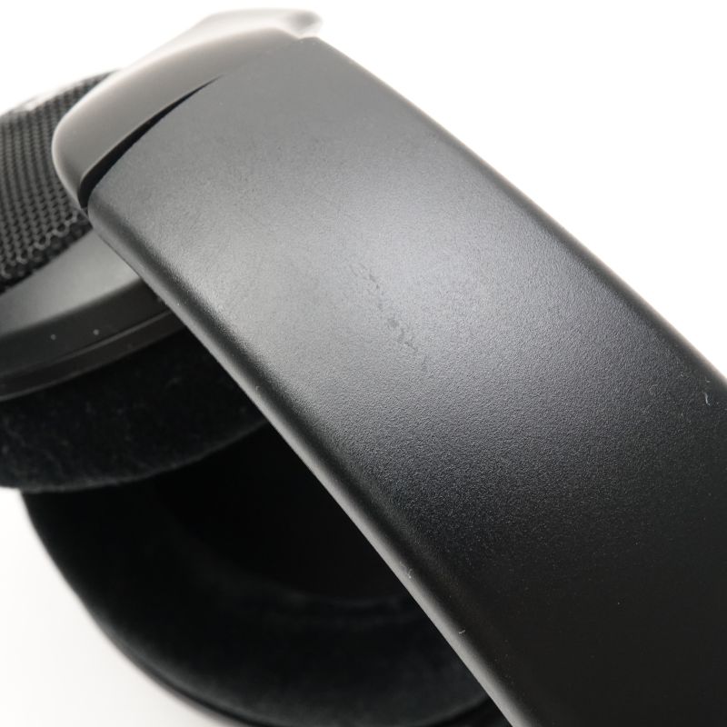 HD560S