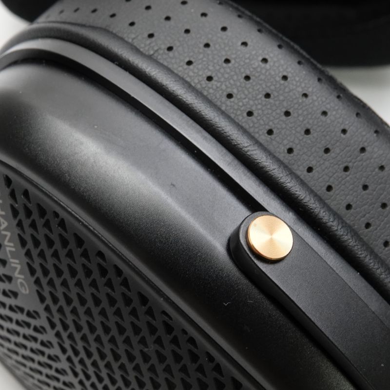 HW600
