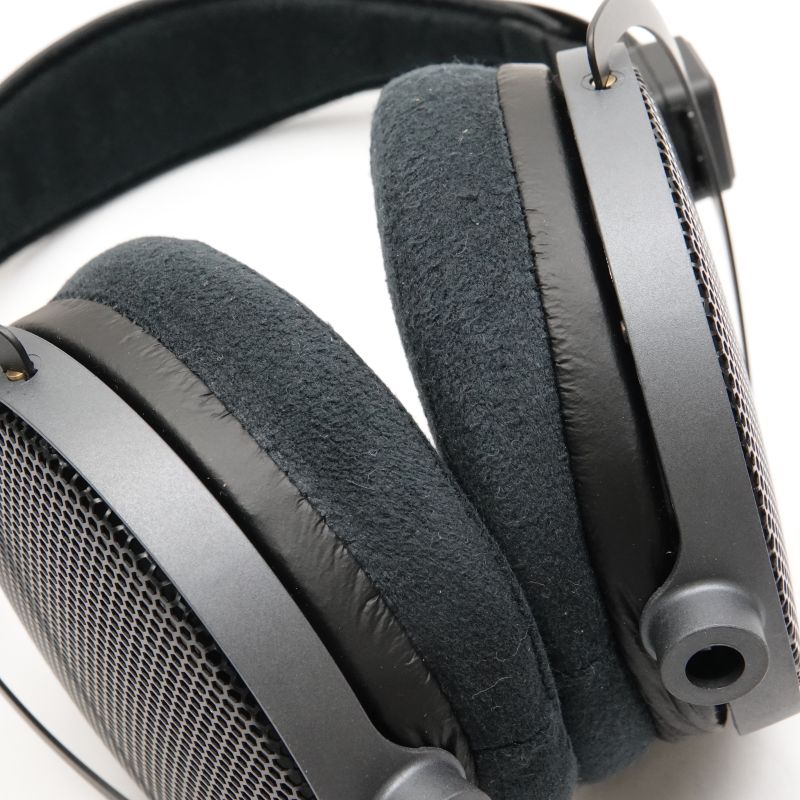 ATH-R70xa