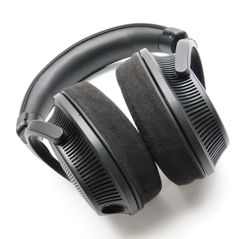 MDR-MV1
