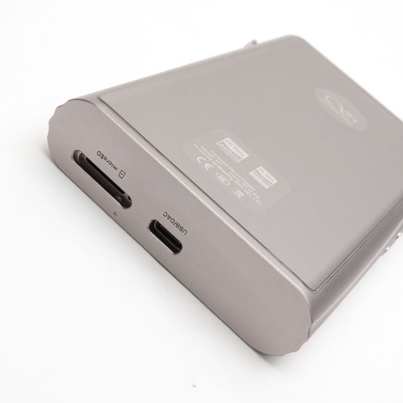M7 (Titanium)