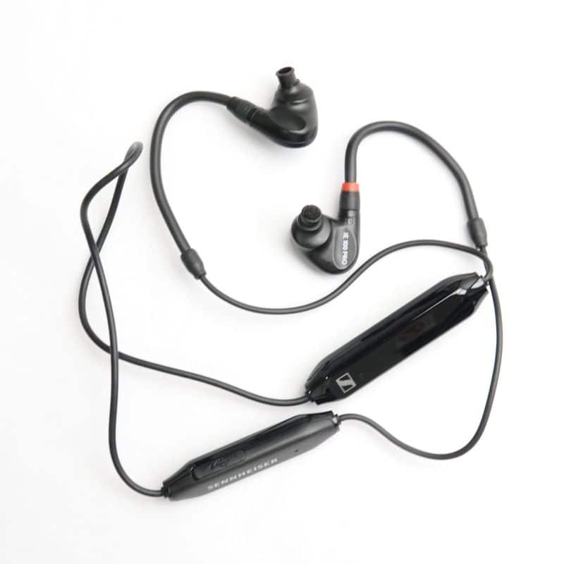 IE100PRO Wireless Black