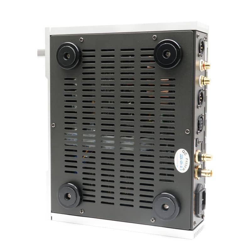 iDAC-8