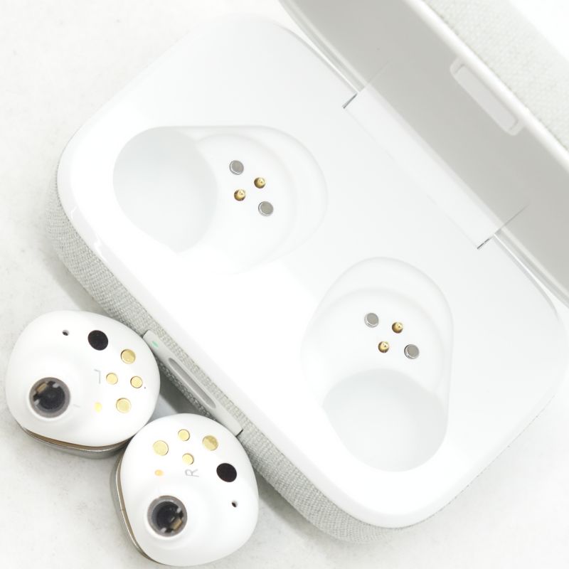 MOMENTUM True Wireless 4 [MTW4 White Silver]