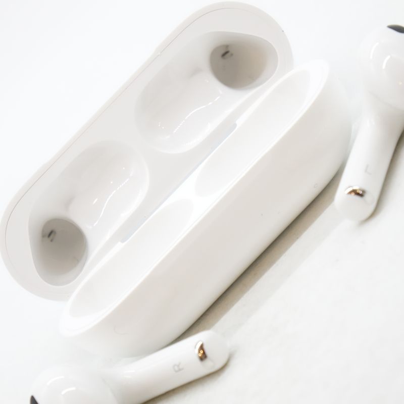 AirPods Pro 3 [MFHP4J/A]