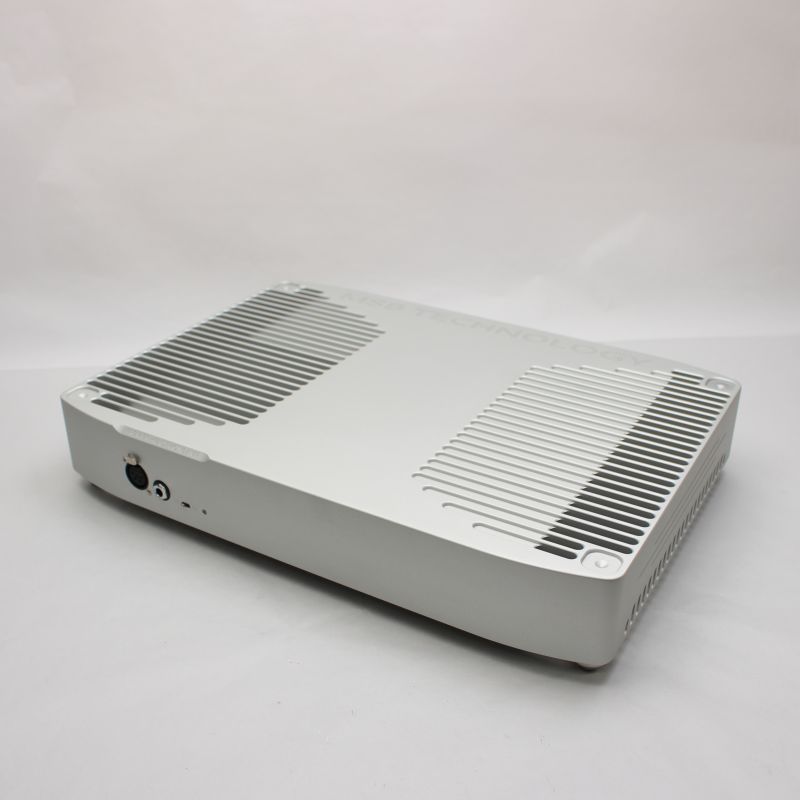 PREMIER HEADPHONE AMPLIFIER SV