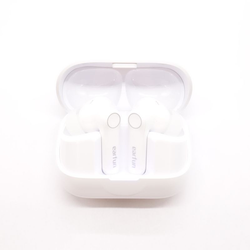Air Pro 4+ - White