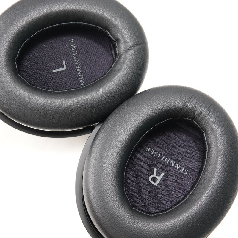 SENNHEISER MOMENTUM 4 Wireless BLACK [M4AEBT BLACK] AB+ランク 中古