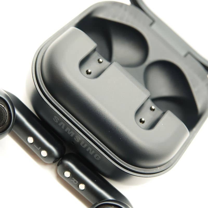 SAMSUNG Galaxy Buds4 Pro Black [SM-R640NZKAXJP] AB+ランク 中古