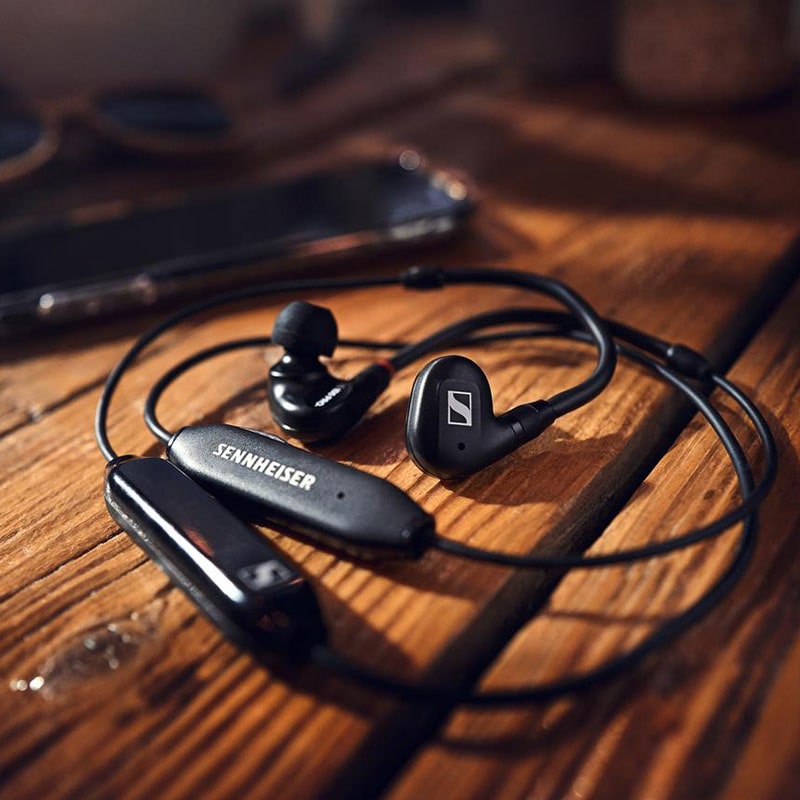 SENNHEISER IE100PRO Wireless Black｜フジヤエービック