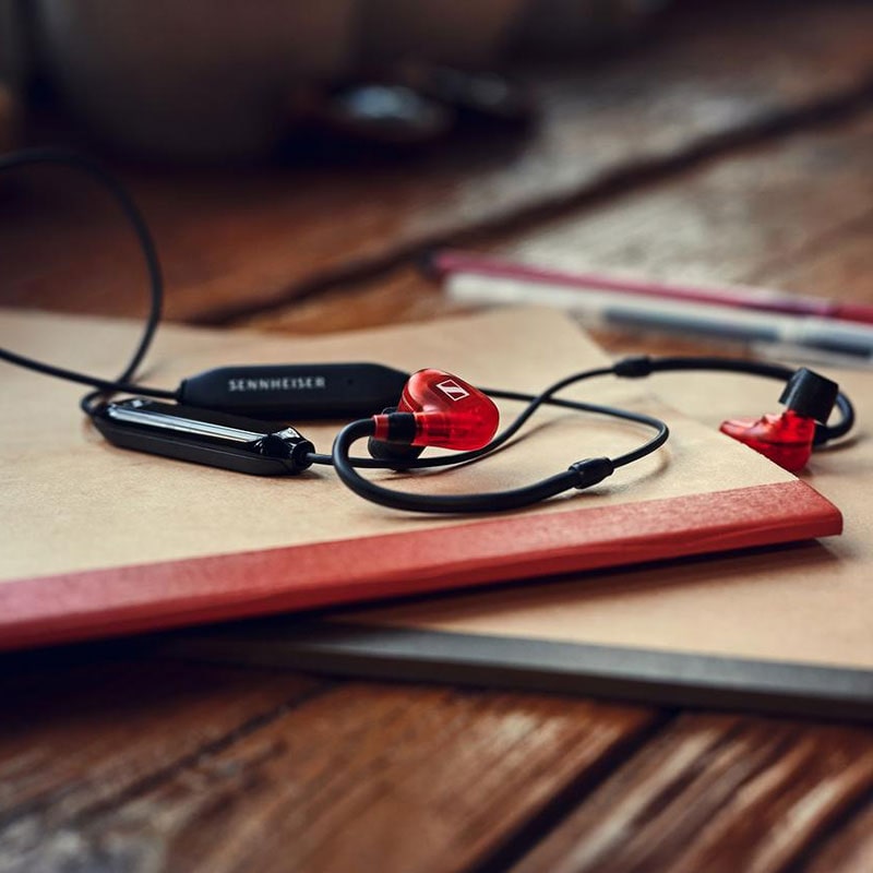 IE 100 PRO Wireless Red