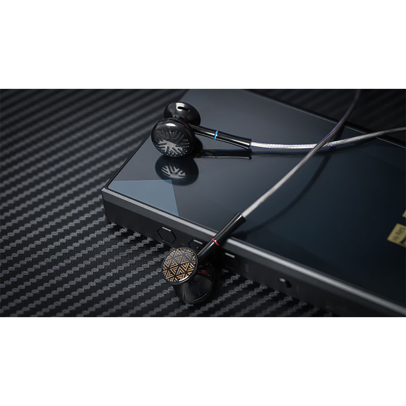 FF3 Black [FIO-IEM-FF3-B]