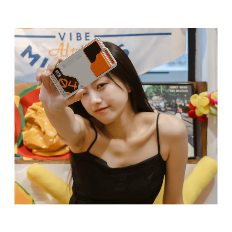 R4 Orange
