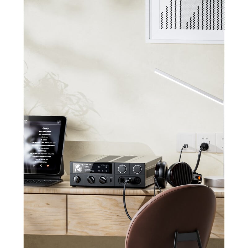 K15 Black [FIO-K15-B]（2025年8月29日発売予定）