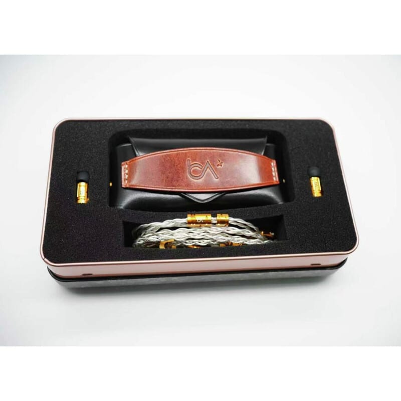 Initium Uno [BEA-2458]（2025年12月24日発売予定）