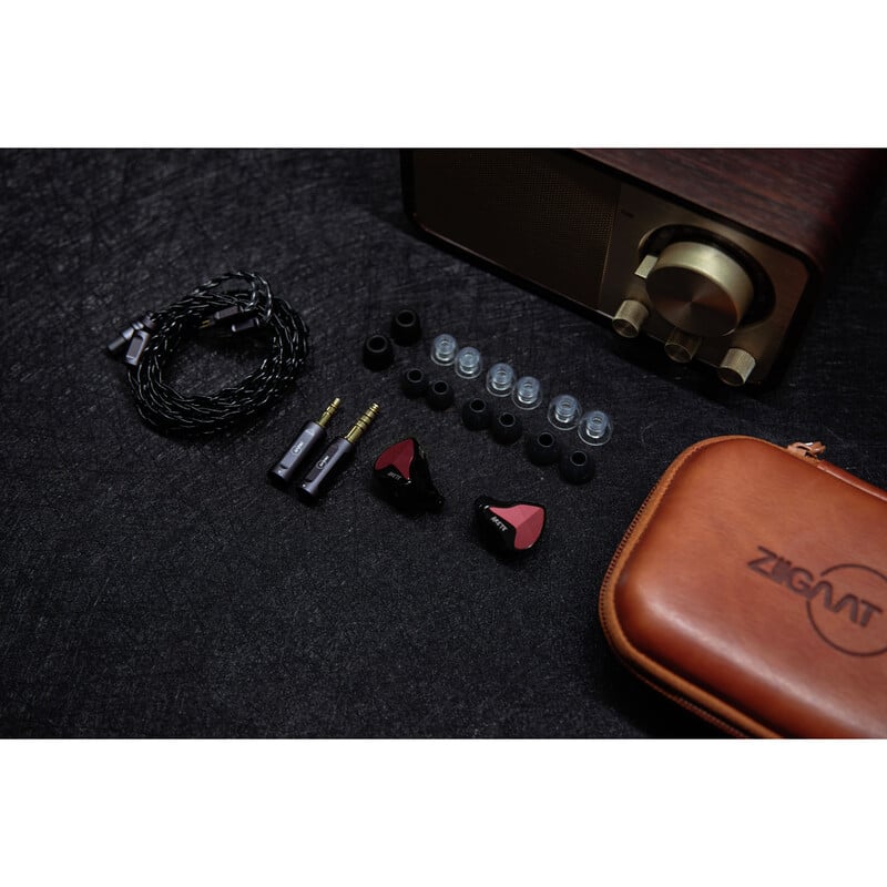 ZiiGaat x Fresh Reviews Arete II - Red(2026年4月3日発売予定)