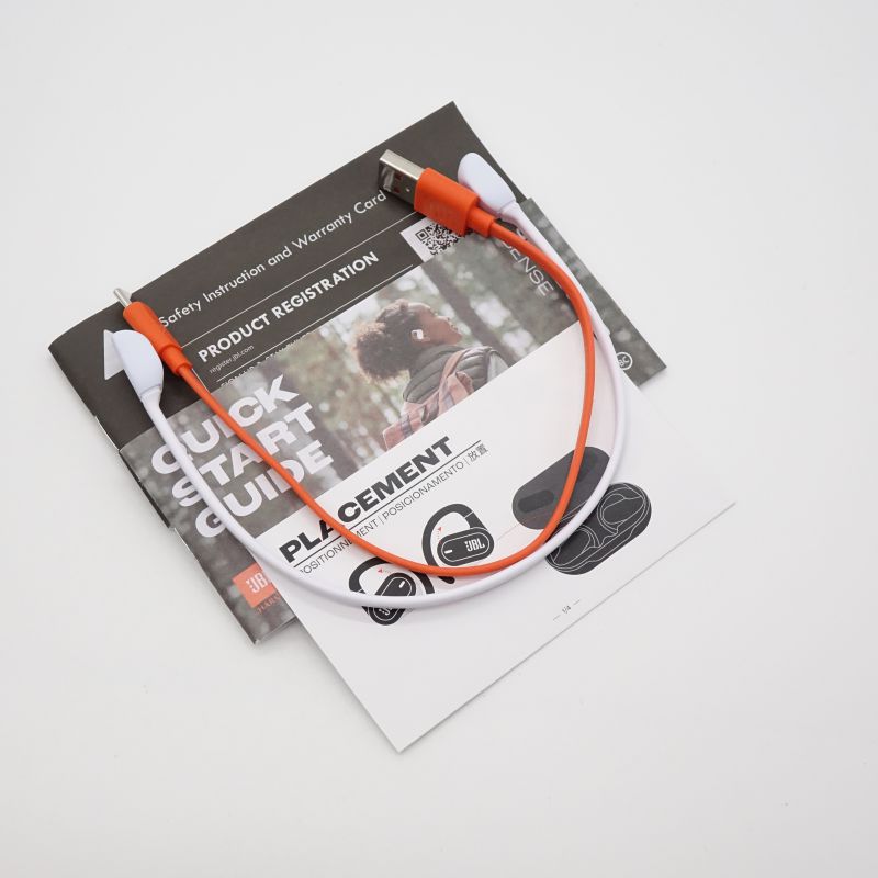 SOUNDGEAR SENSE ホワイト [JBLSNDGEARSNSWHT]