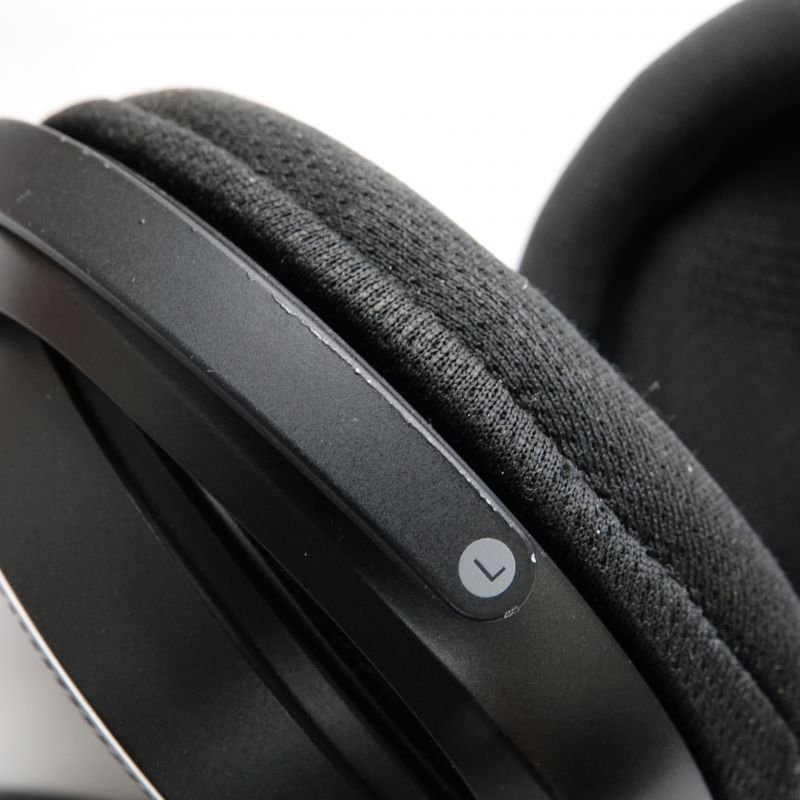 MDR-MA900
