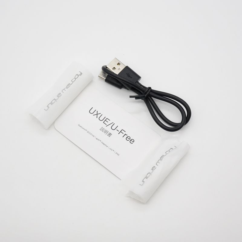U-Free Black [UNM-0935]