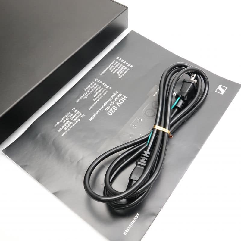 HDV820