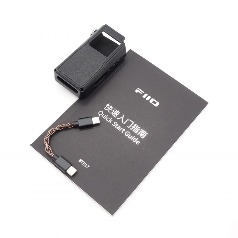 Fiio BTR17 新品未開封 ブラック オマケ付（マグネット式充電ケーブル） Fiio BTR17 新品未開封 ブラック① オマケ付（TypeCマグネット式