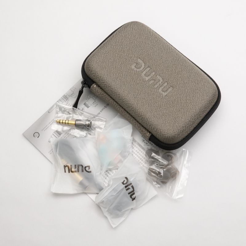 DUNU&#215;GIZAUDIO  DaVinci