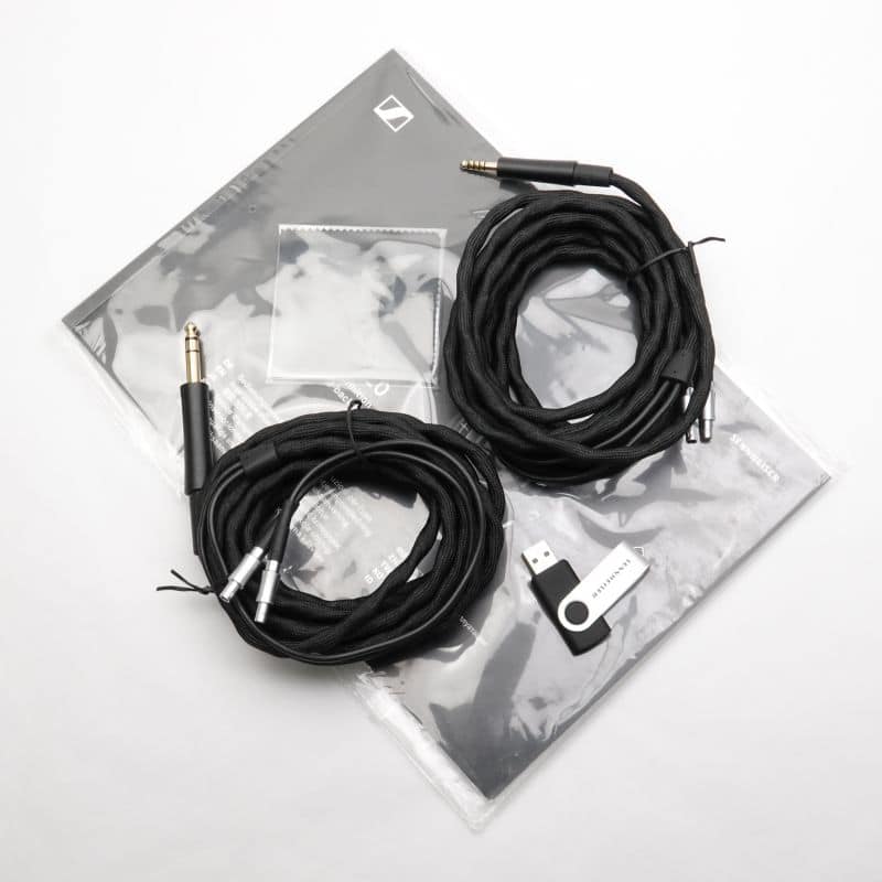HD820