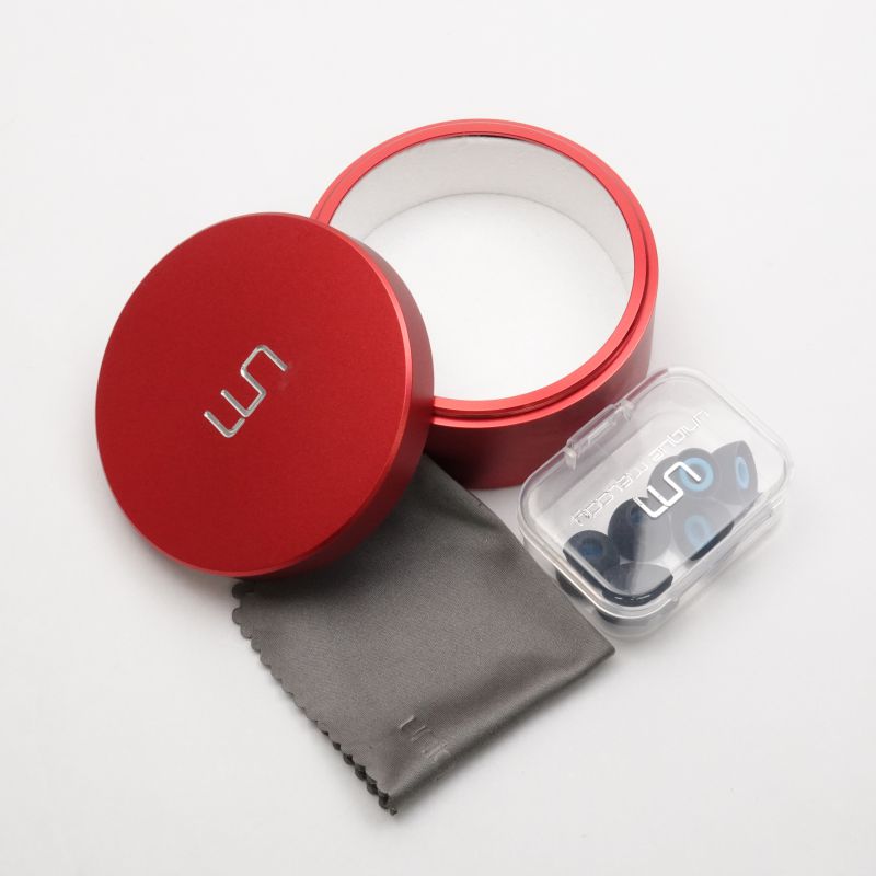 2HT [UNM-8909]