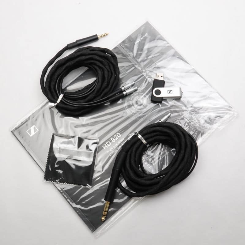 HD820