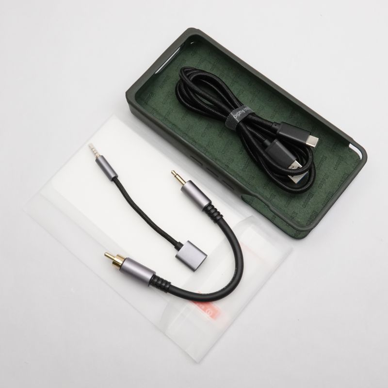 DX320 (Black)
