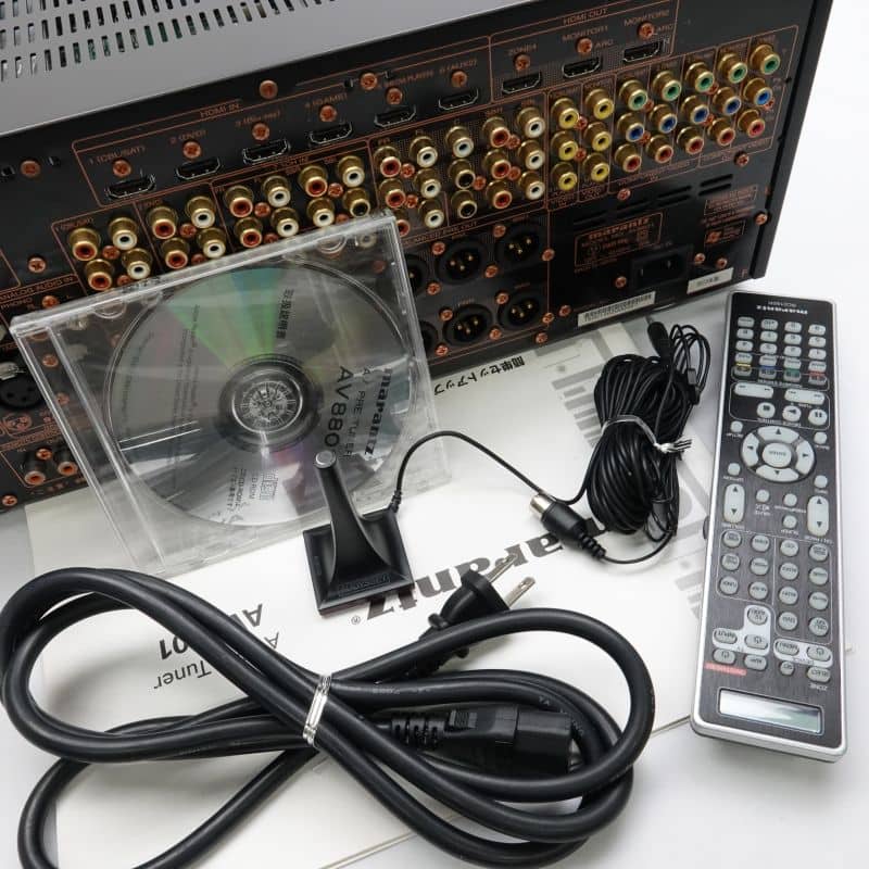AV8801