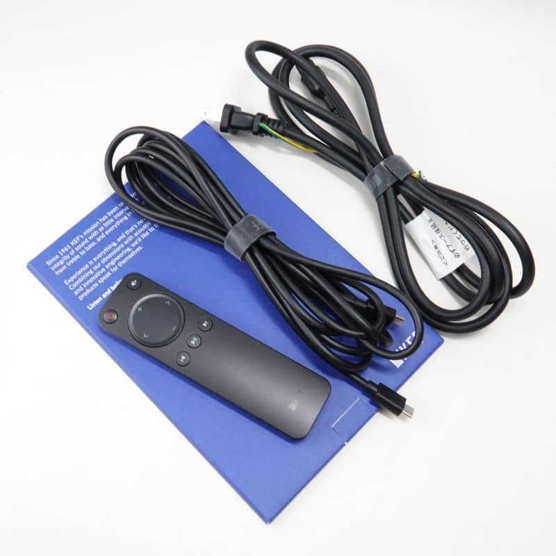 LSX II LT/STONE WHITE