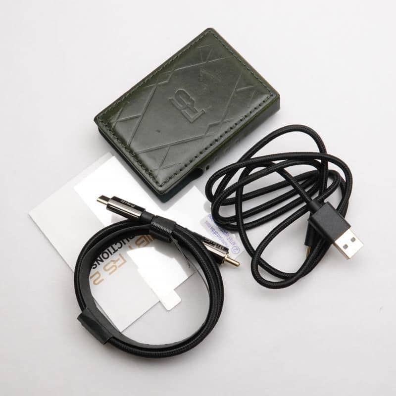 RS2 (Black)