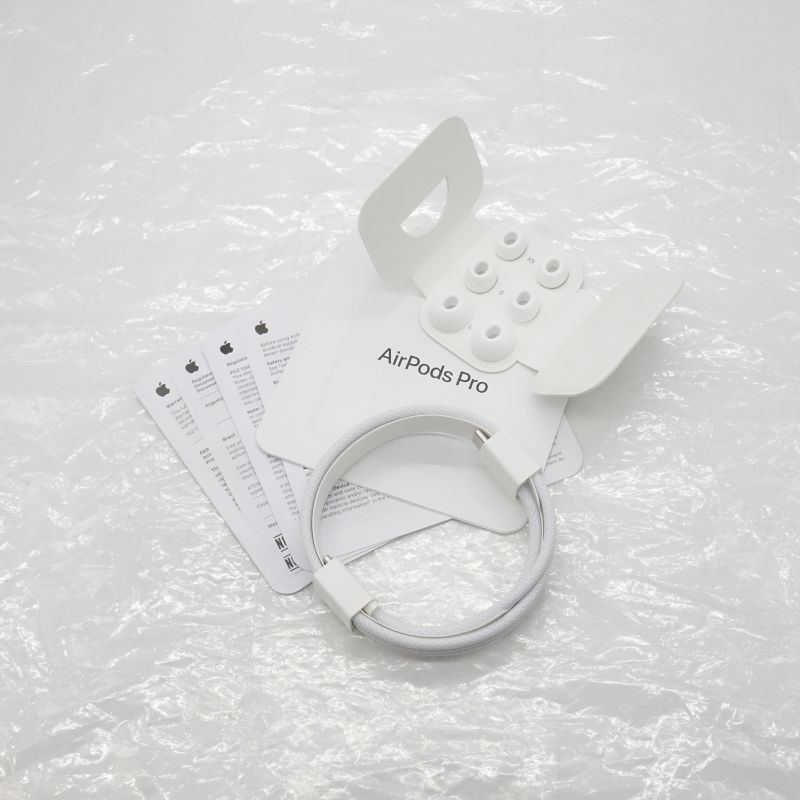 AirPods Pro(2G)(USB-Cケース付) [MTJV3J/A]