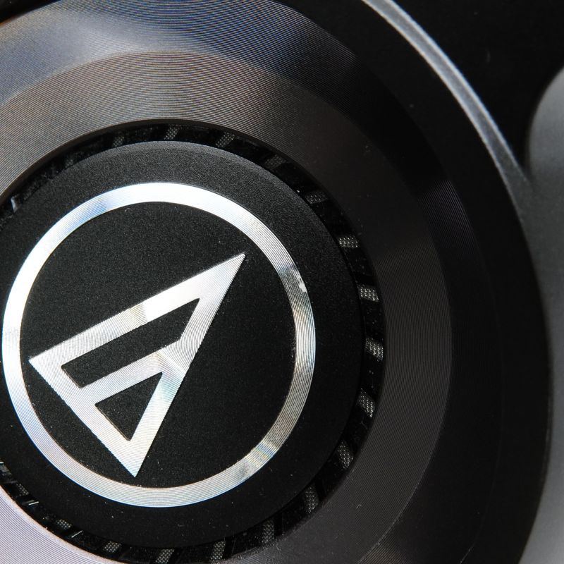 ATH-WS1100