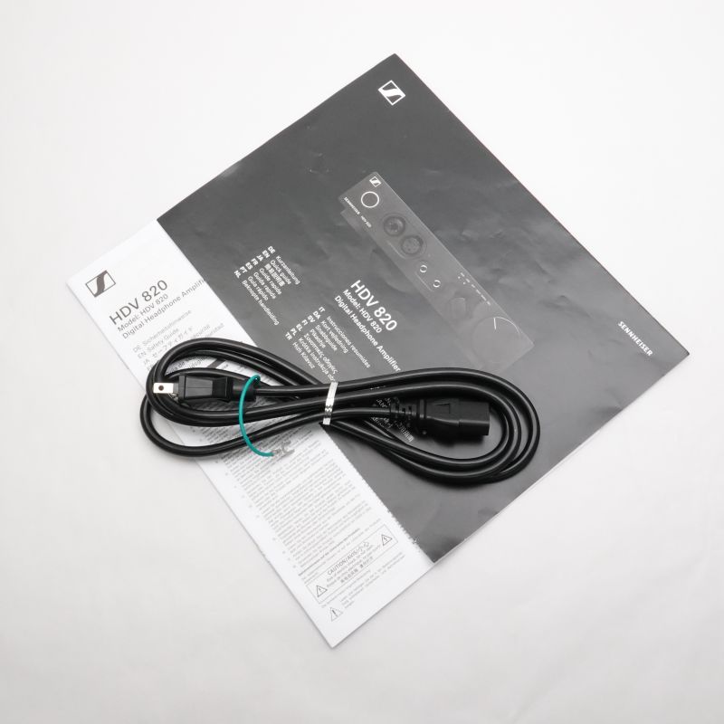 HDV820
