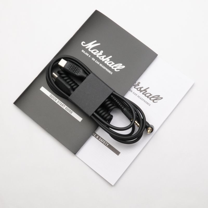 Major V Black