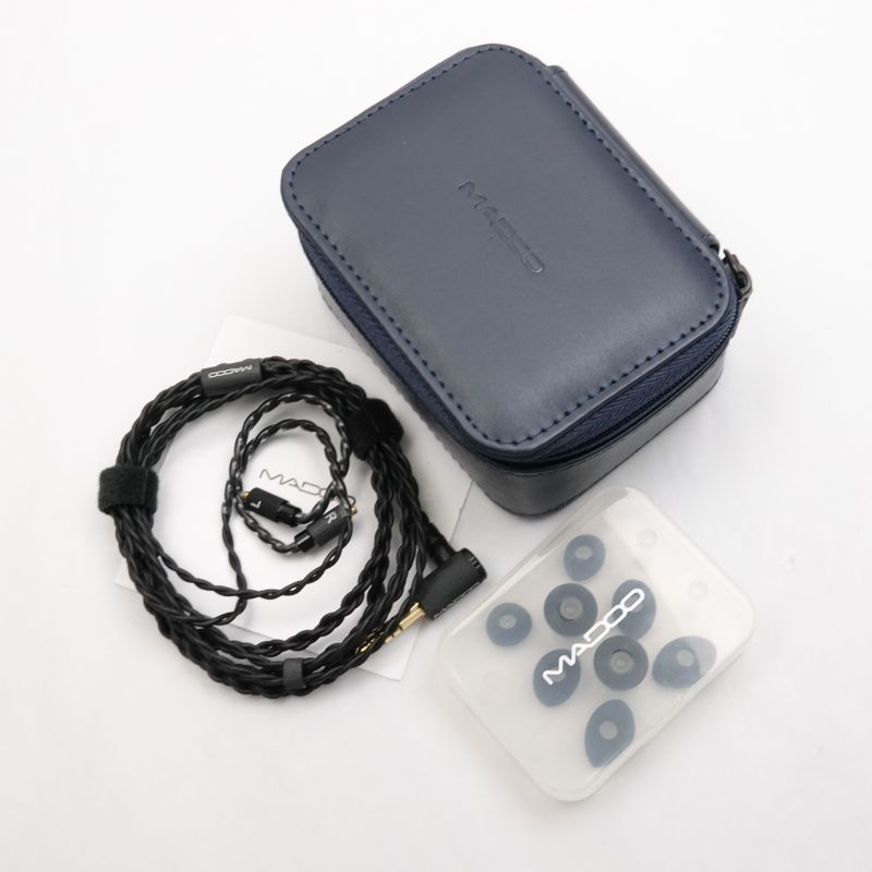 Typ821 [MDO-T821-TI]