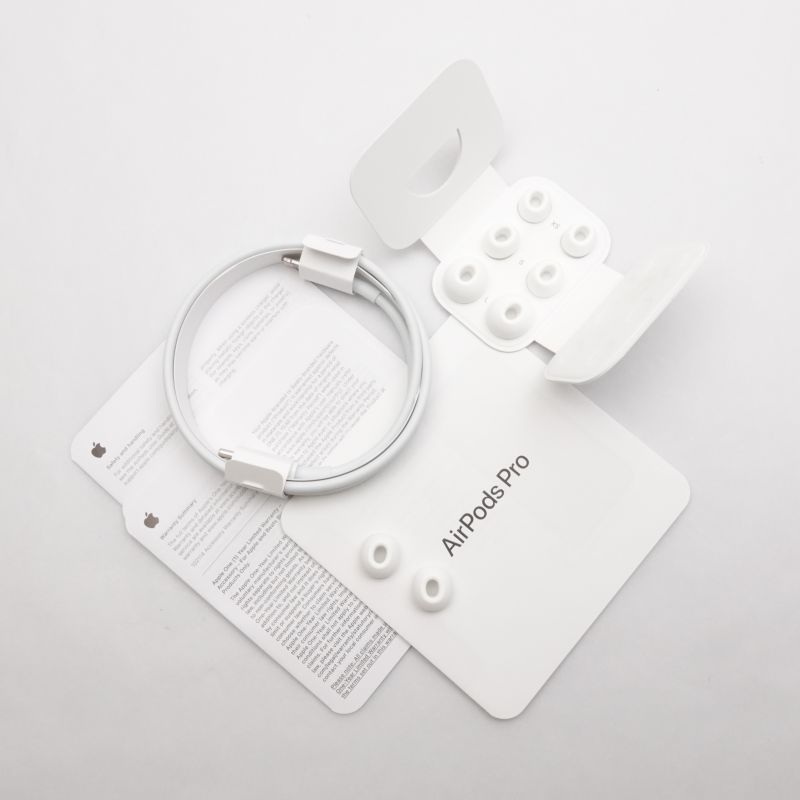 AirPods Pro(2G)(USB-Cケース付) [MTJV3J/A]
