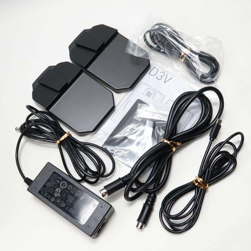 D3V/Black