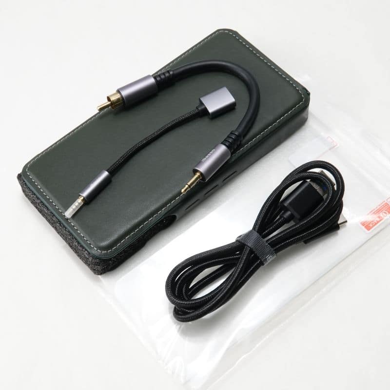 DX320 (Black)
