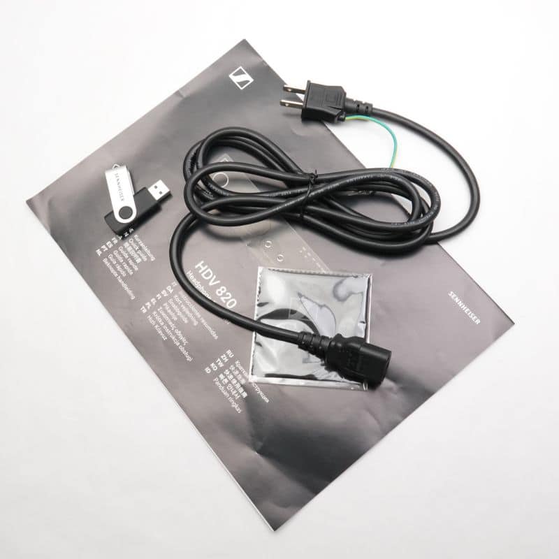 HDV820