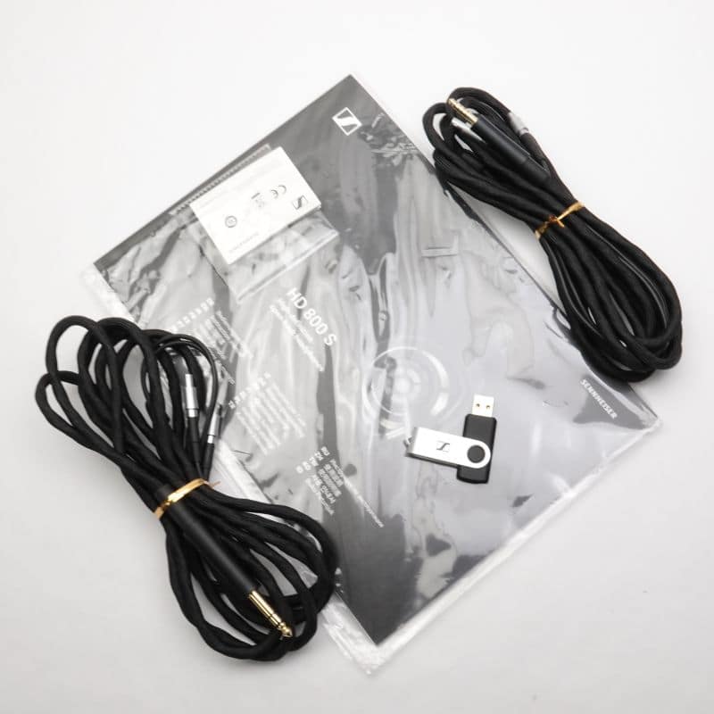 HD 800 S
