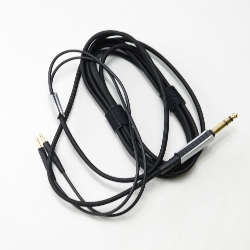 HD700